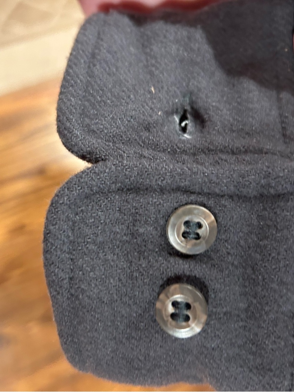 Duckworth Men's Casual Button-Down Shirt in Dark Brown Wool - Picture 4 of 4
